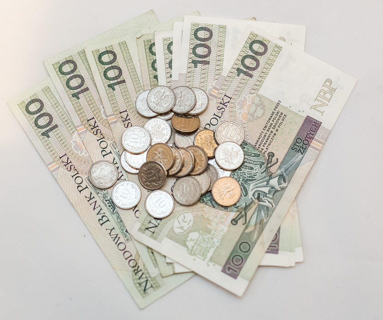 Kdo mi půjčí peníze